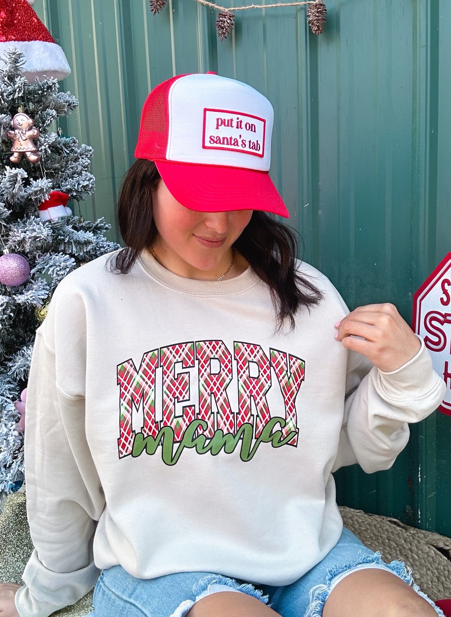 Merry Mama Plaid Christmas Graphic Sweatshirt